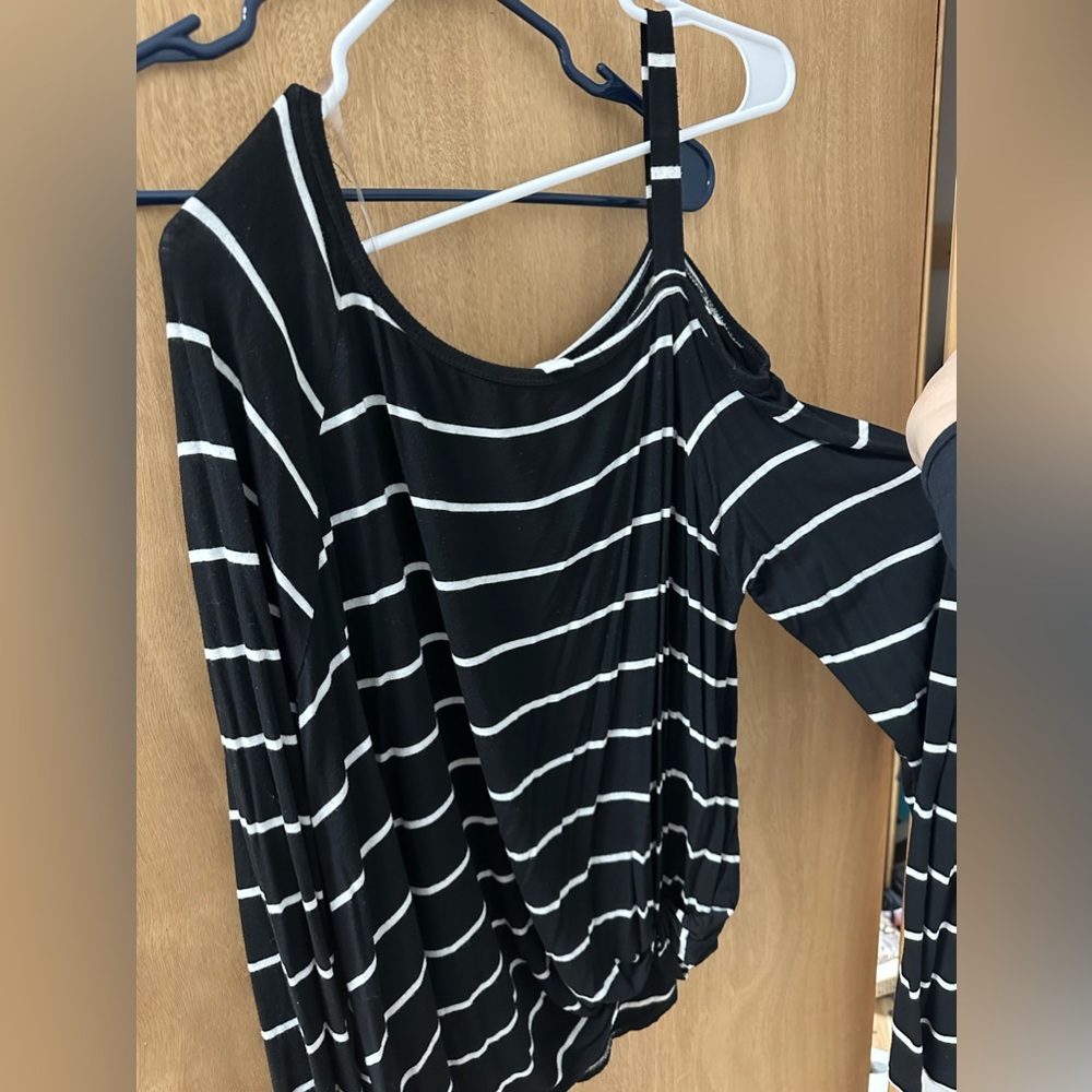 Women’s Blouse Large